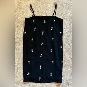 Brand: H&M Size: Fits S/M Color: Black